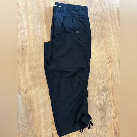 Garage ruched capris - Picture 3 of 7